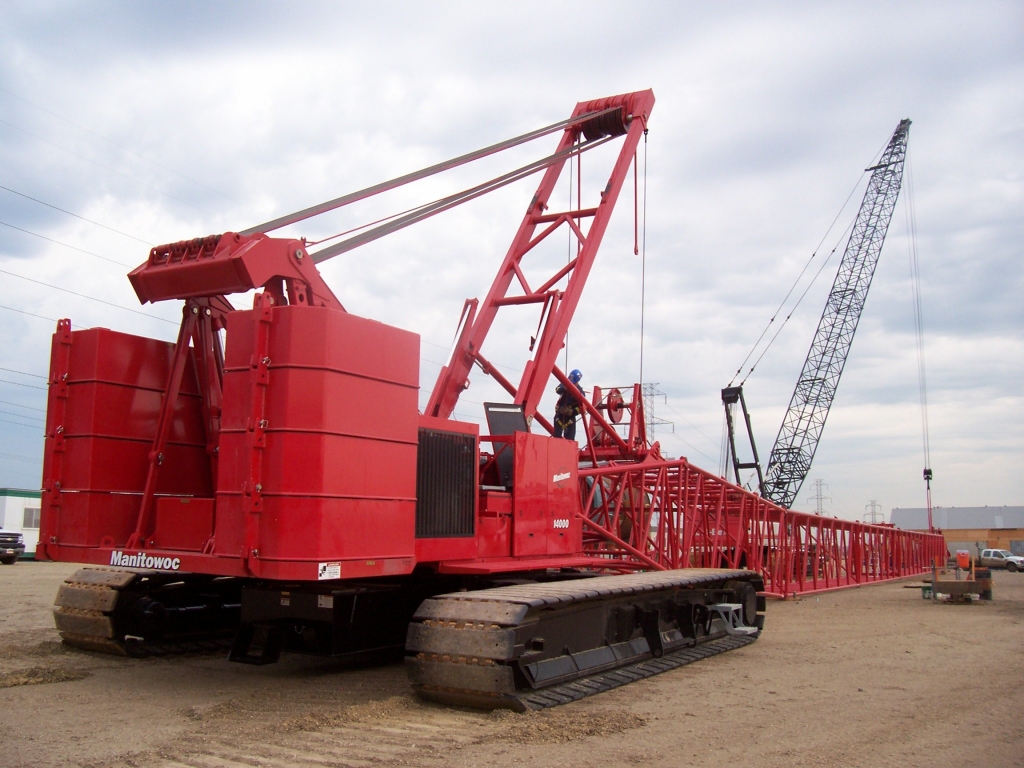 manitowoc-14000-170-luffing-jib-myshak-sales-rentals-ltd